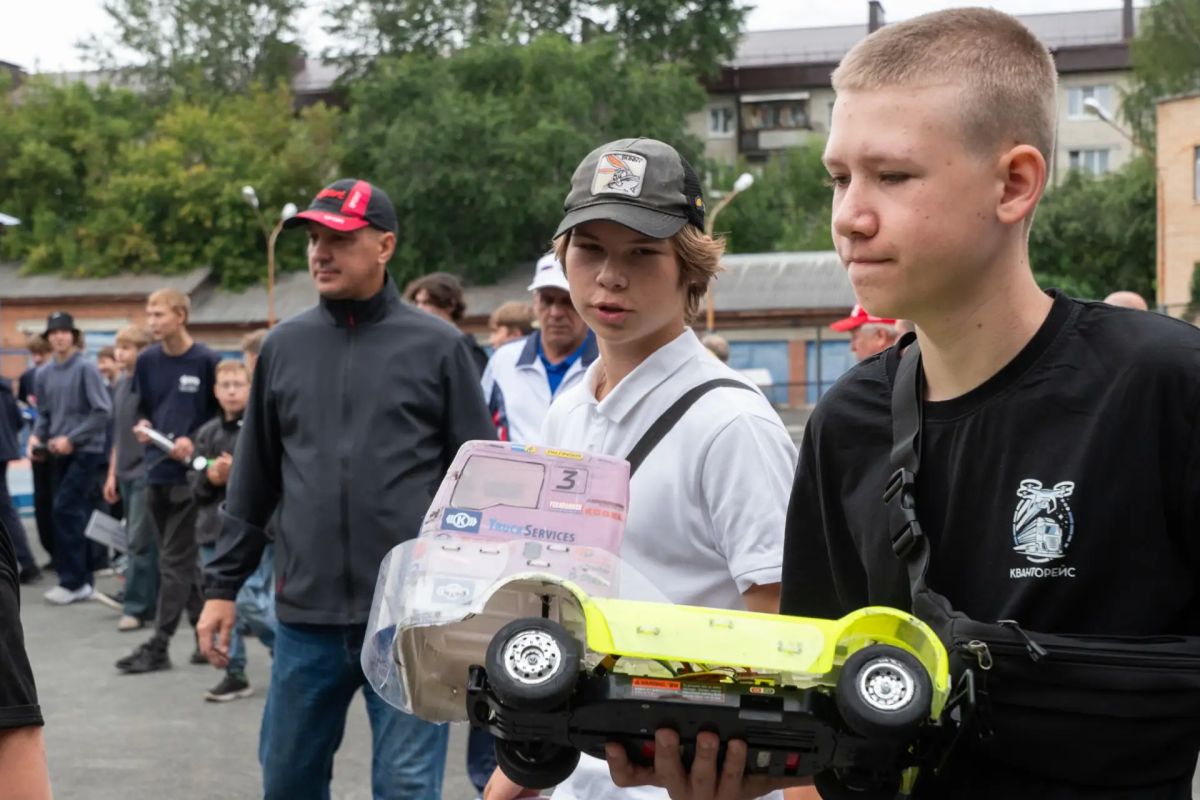 В Тюмени завершились региональные соревнования по автомодельному спорту В Тюмени завершились региональные соревнования по автомодельному спорту