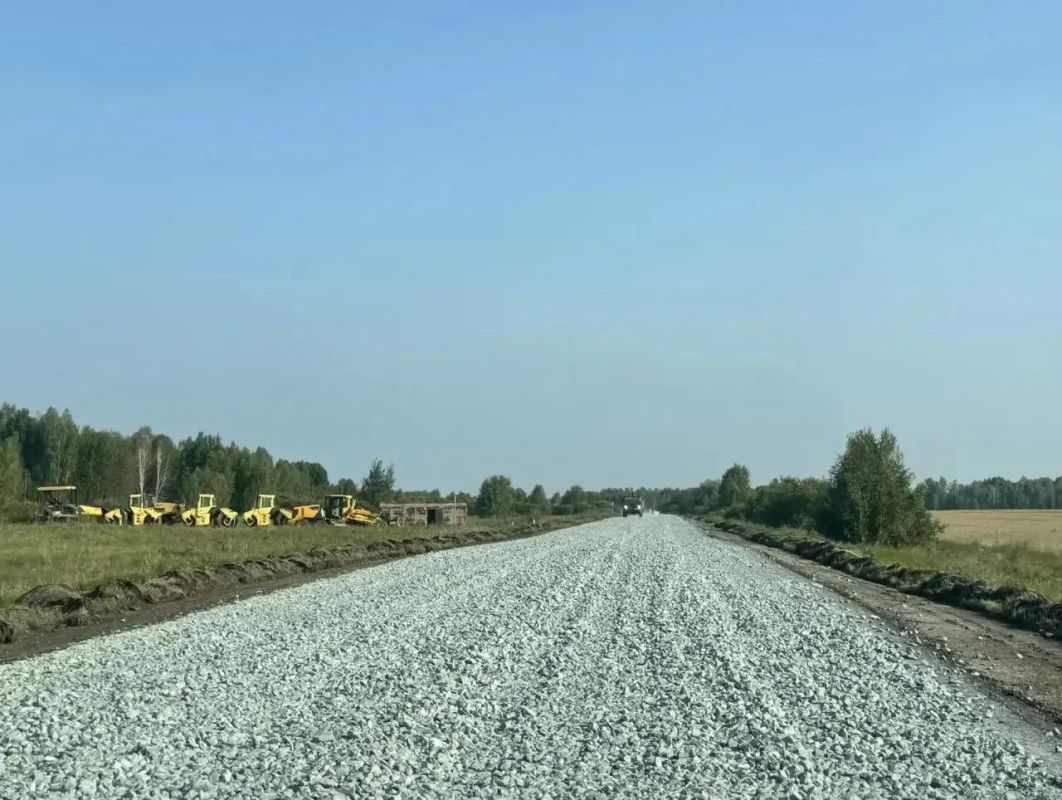 Прокуратура Юргинского района проконтролировала устранение нарушений в сфере безопасности дорожного движения по ремонту дороги «Омутинское-Юргинское» Прокуратура Юргинского района проконтролировала устранение нарушений в сфере безопасности дорожного движения по ремонту дороги «Омутинское-Юргинское»