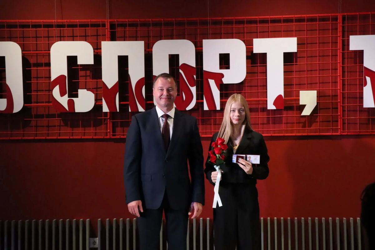 В Тюменской области спортсменам вручили государственные стипендии 2026 года В Тюменской области спортсменам вручили государственные стипендии 2026 года