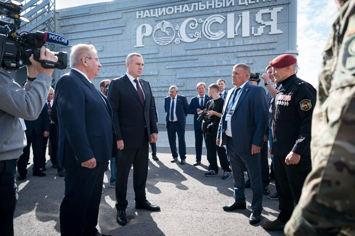 Руслан Кухарук: На Конференции партии «Единая Россия» в ХантыМансийске утвердили региональный сегмент Народной программы 2.0. В документ вошли 723 проекта – это серьезный, выверенный массив инициатив, отражающий реальные... Руслан Кухарук: На Конференции партии «Единая Россия» в ХантыМансийске утвердили региональный сегмент Народной программы 2.0. В документ вошли 723 проекта – это серьезный, выверенный массив инициатив, отражающий реальные...