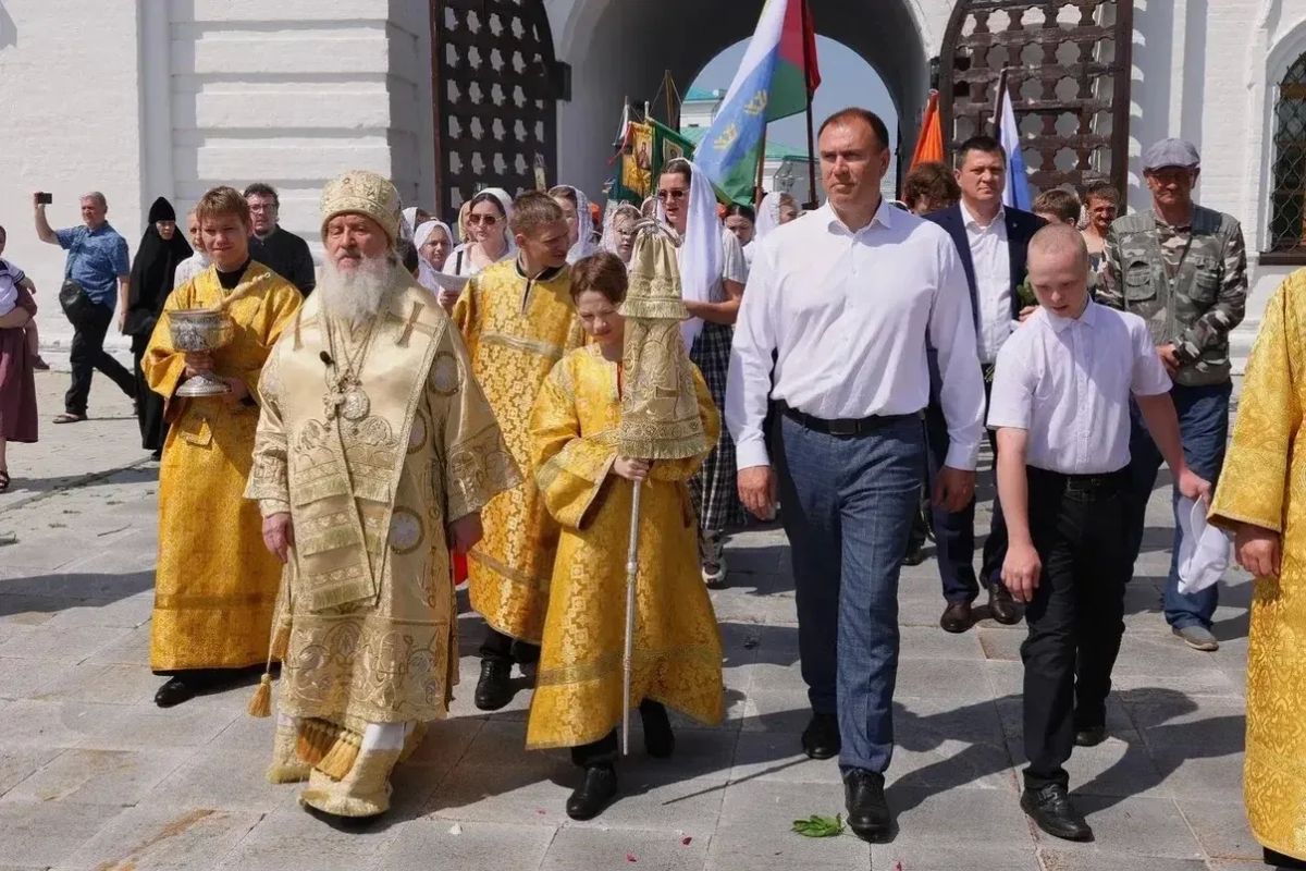 Листаем кадры дальше. Остановимся на том, что наполняло это лето особым смыслом Листаем кадры дальше. Остановимся на том, что наполняло это лето особым смыслом
