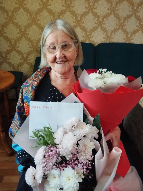 Сегодня, 1 сентября, Зое Ивановне Бояршиной, ветерану Великой Отечественной войны (участнику трудового фронта), исполнился 91 год