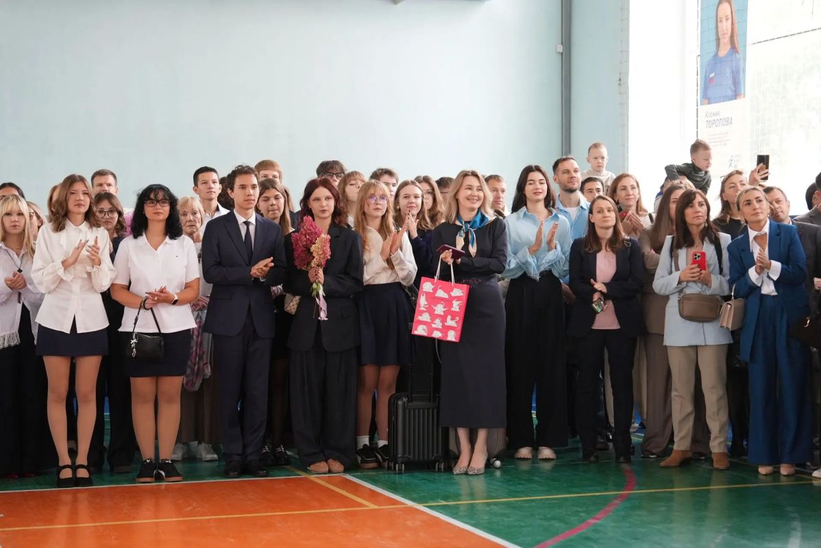В 90-й раз в первый класс! В 90-й раз в первый класс!