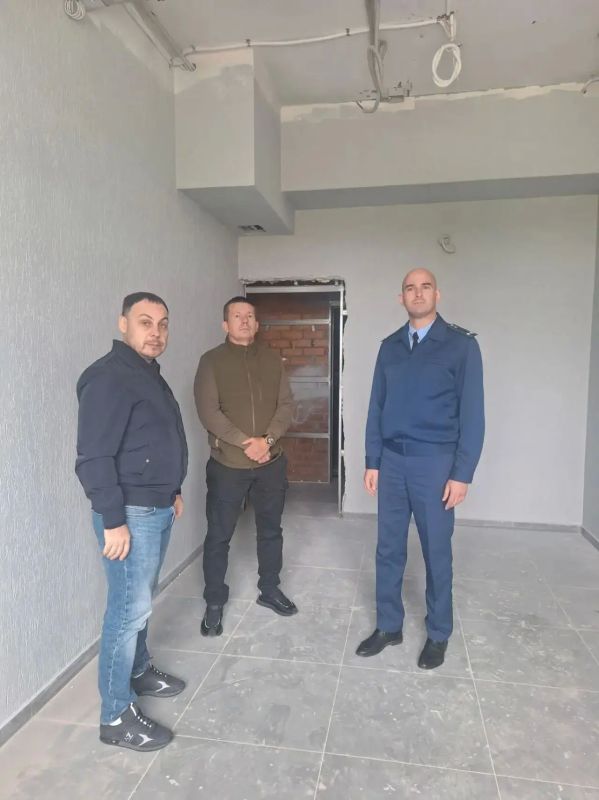 Прокуратура Уватского района проконтролировала проведение работ по капитальному ремонту здания дома культуры Прокуратура Уватского района проконтролировала проведение работ по капитальному ремонту здания дома культуры