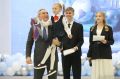 Вчера, в День знаний, за парты сели более 256 тысяч тюменских школьников