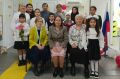 За парты села единственная первоклассница: в тюменской школе за парты сели всего 8 учеников