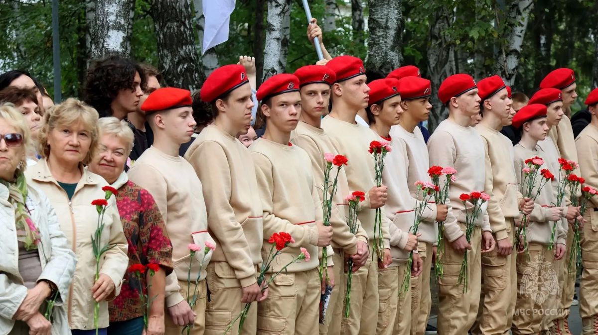 Победить зло общими силами! Победить зло общими силами!