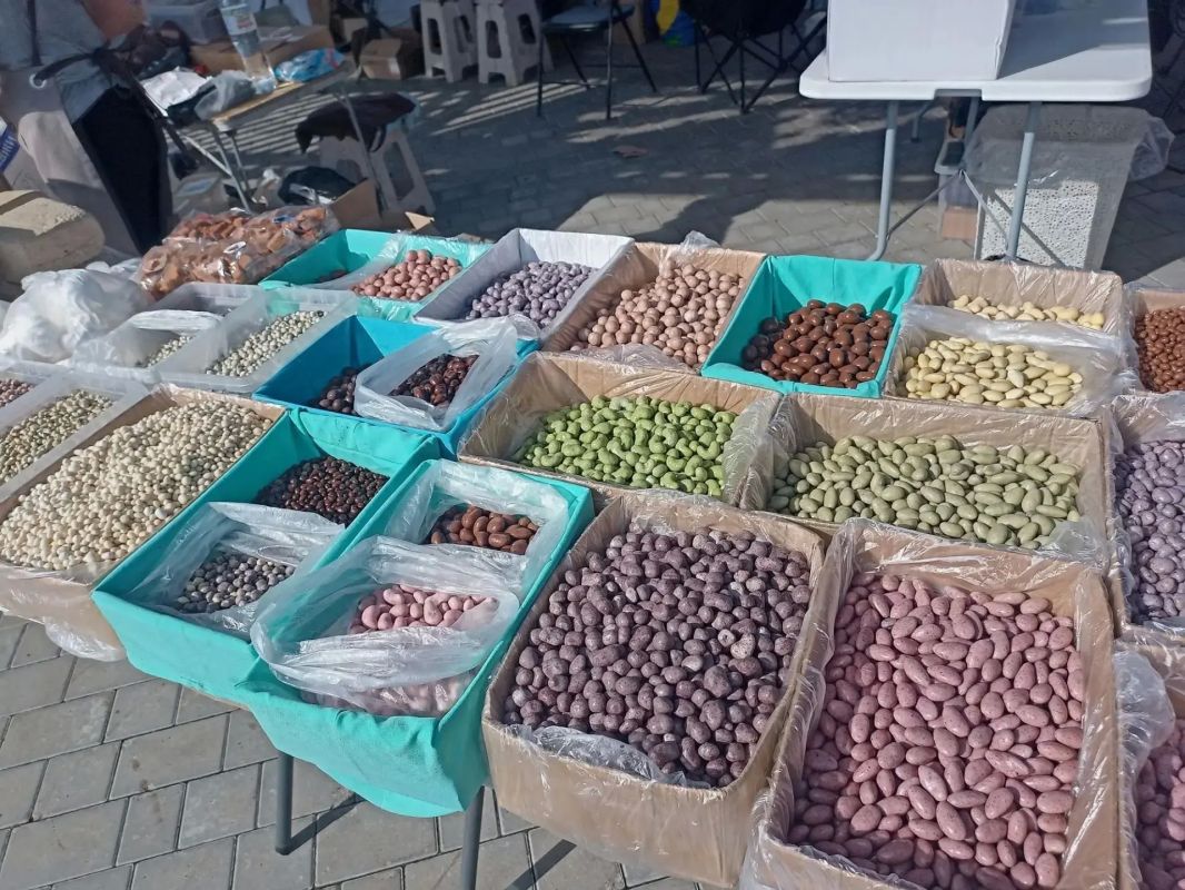 Тоболяки и гости города! Ярмарка открыта — выбирайте самое вкусное! Тоболяки и гости города! Ярмарка открыта — выбирайте самое вкусное!