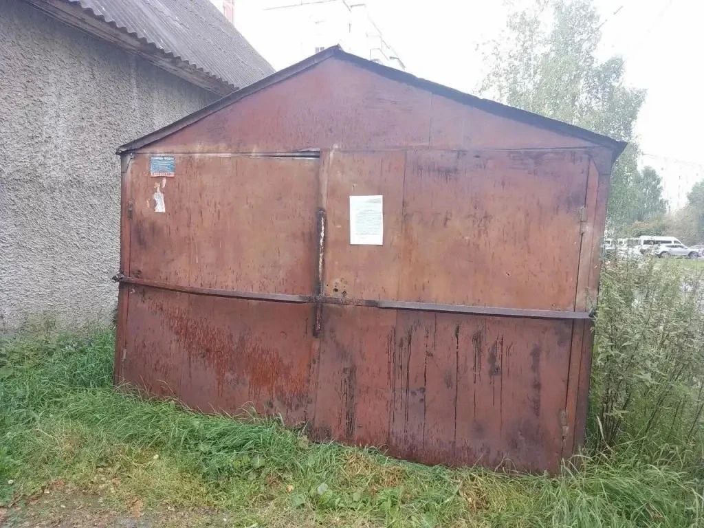 На рабочей коллегии подвели промежуточные итоги освобождения городских территорий от самовольно установленных металлических гаражей и погребов На рабочей коллегии подвели промежуточные итоги освобождения городских территорий от самовольно установленных металлических гаражей и погребов