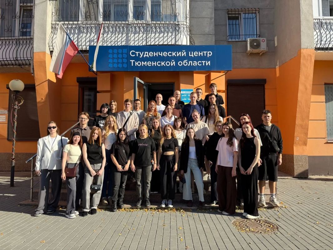 В региональном Студенческом центре провели викторину в День языков народов России В региональном Студенческом центре провели викторину в День языков народов России