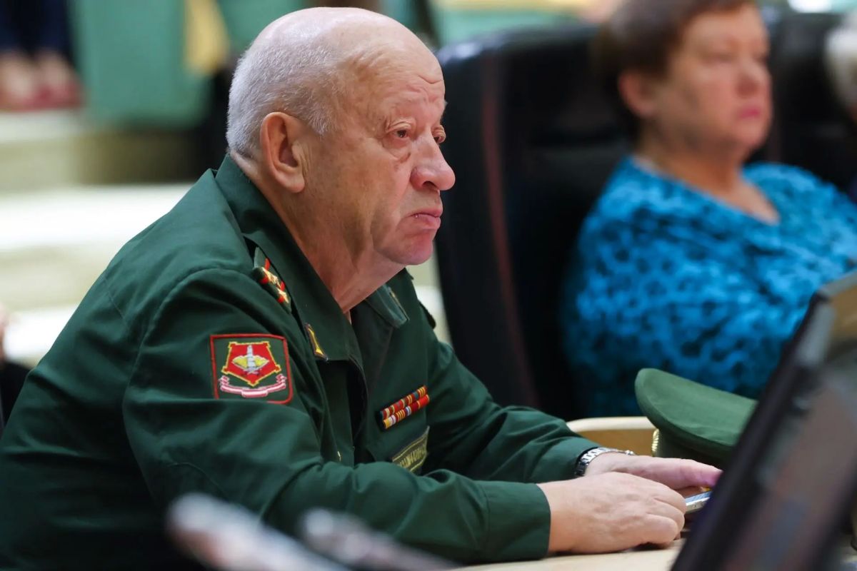 Максим Афанасьев: Тёплая встреча с руководителями первичных организаций Тюменского городского Совета ветеранов прошла вчера Максим Афанасьев: Тёплая встреча с руководителями первичных организаций Тюменского городского Совета ветеранов прошла вчера