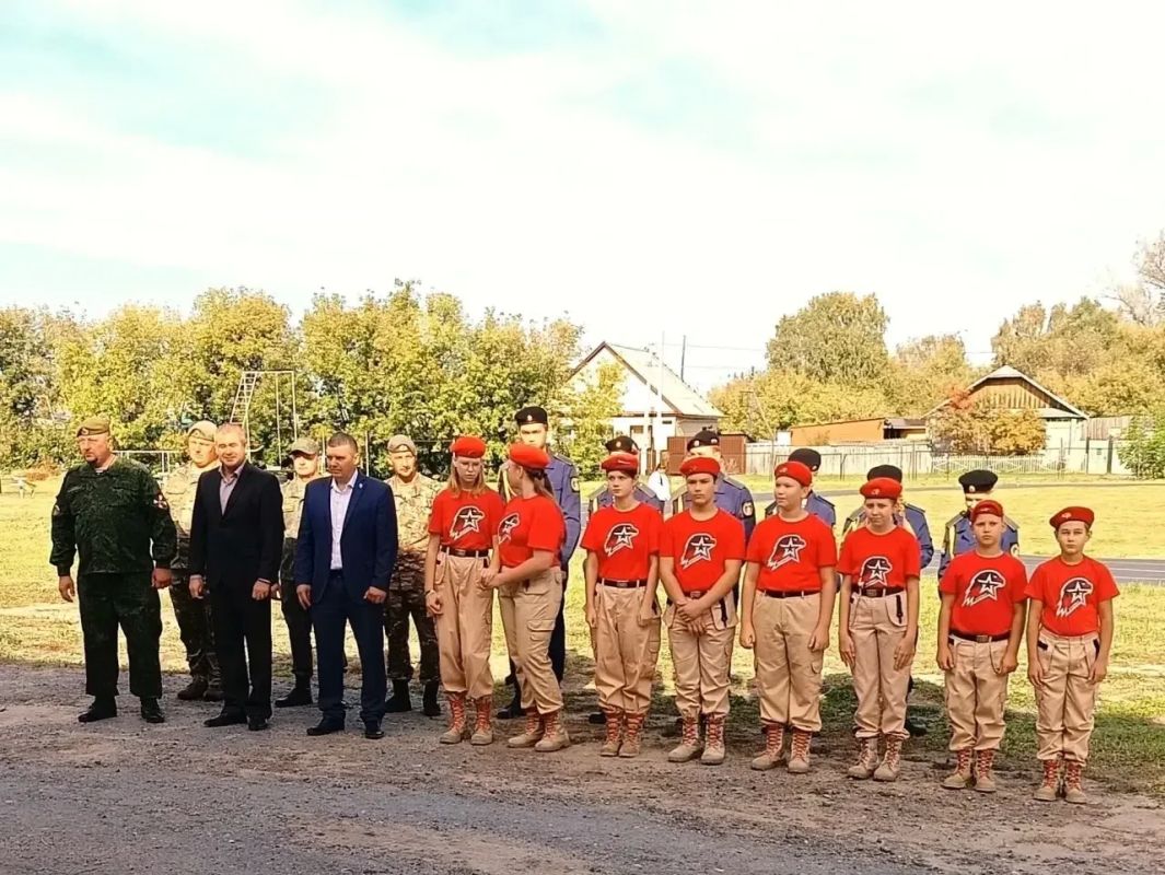 В Упоровском округе открыли класс военно-патриотического воспитания В Упоровском округе открыли класс военно-патриотического воспитания