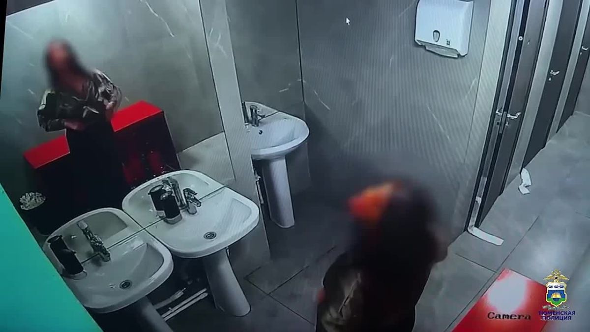Любители выпить в ночных заведениях в Тюмени наутро просыпались без золота и денег