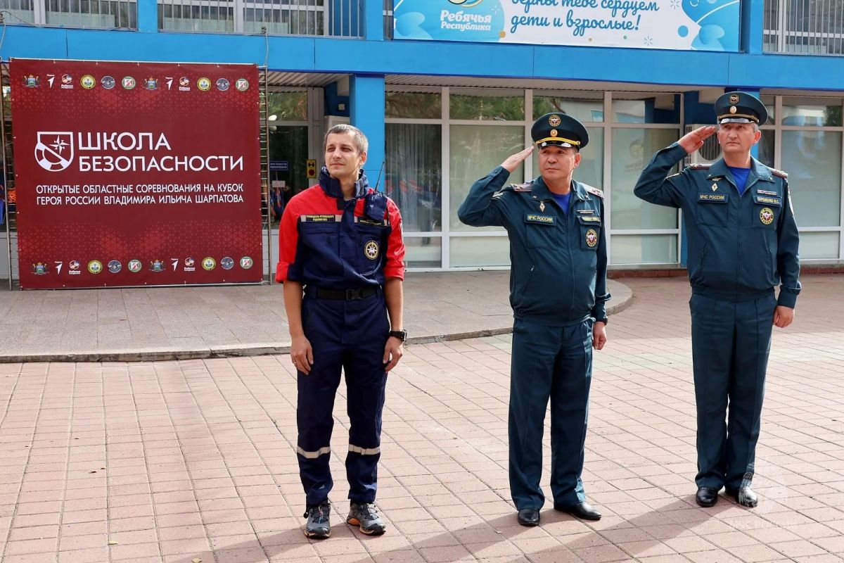 В Тюменском округе стартовали областные соревнования «Школа безопасности» В Тюменском округе стартовали областные соревнования «Школа безопасности»