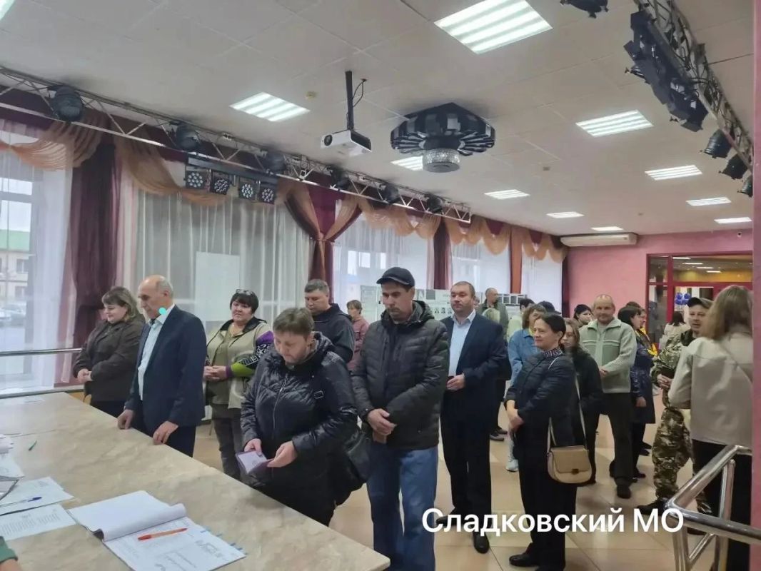 Жители Тюменской области голосуют на выборах выборах депутатов Государственной Думы Федерального Собрания РФ и депутатов Тюменской областной Думы