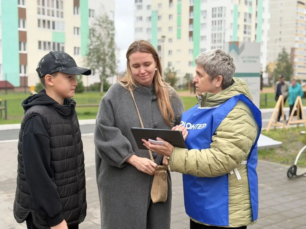 Тоболяки, проверьте свою эрудицию! В рамках фестиваля «Тюменская осень» в городе проходит большая викторина, посвященная истории и культуре родного края Тоболяки, проверьте свою эрудицию! В рамках фестиваля «Тюменская осень» в городе проходит большая викторина, посвященная истории и культуре родного края