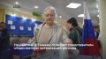 С утра на избирательные участки голосовать приходят не только представители власти, но и общественных организаций региона