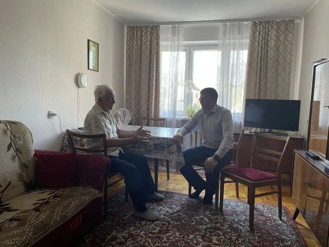 С 98-летием, Андриян Корнилович! С 98-летием, Андриян Корнилович!