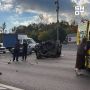 Большегруз на скорости влетел в очередь перед заправкой на в Москве