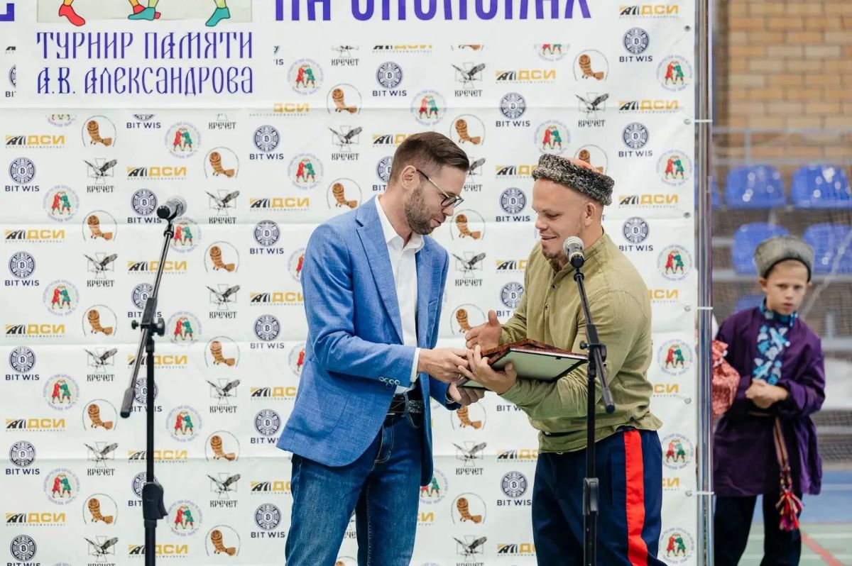 В Тюмени состоялся турнир по русской борьбе на опоясках памяти этнографа Александрова В Тюмени состоялся турнир по русской борьбе на опоясках памяти этнографа Александрова