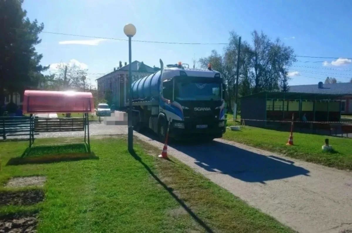 В Юргинском округе грузовик Scania насмерть сбил мужчину