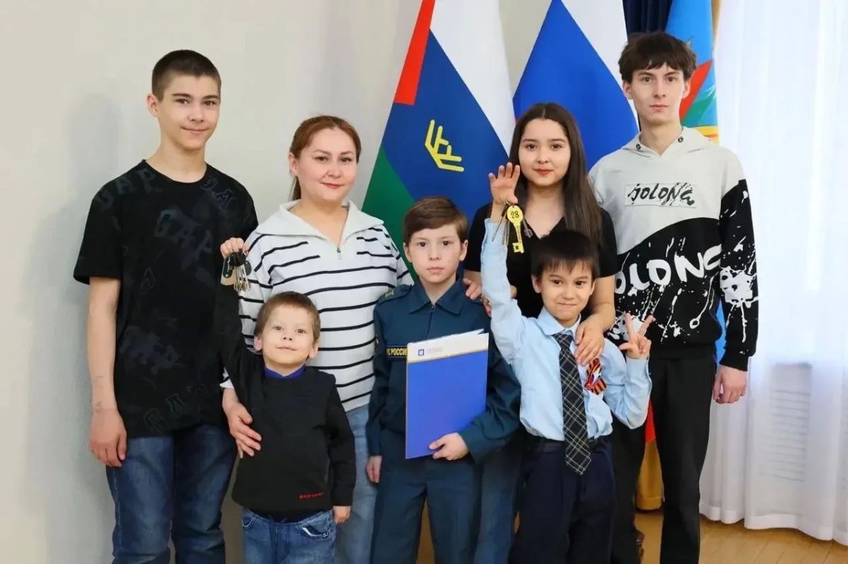 На рабочей коллегии обсудили поддержку многодетных - минувший День многодетной семьи хороший повод вернуться к разговору