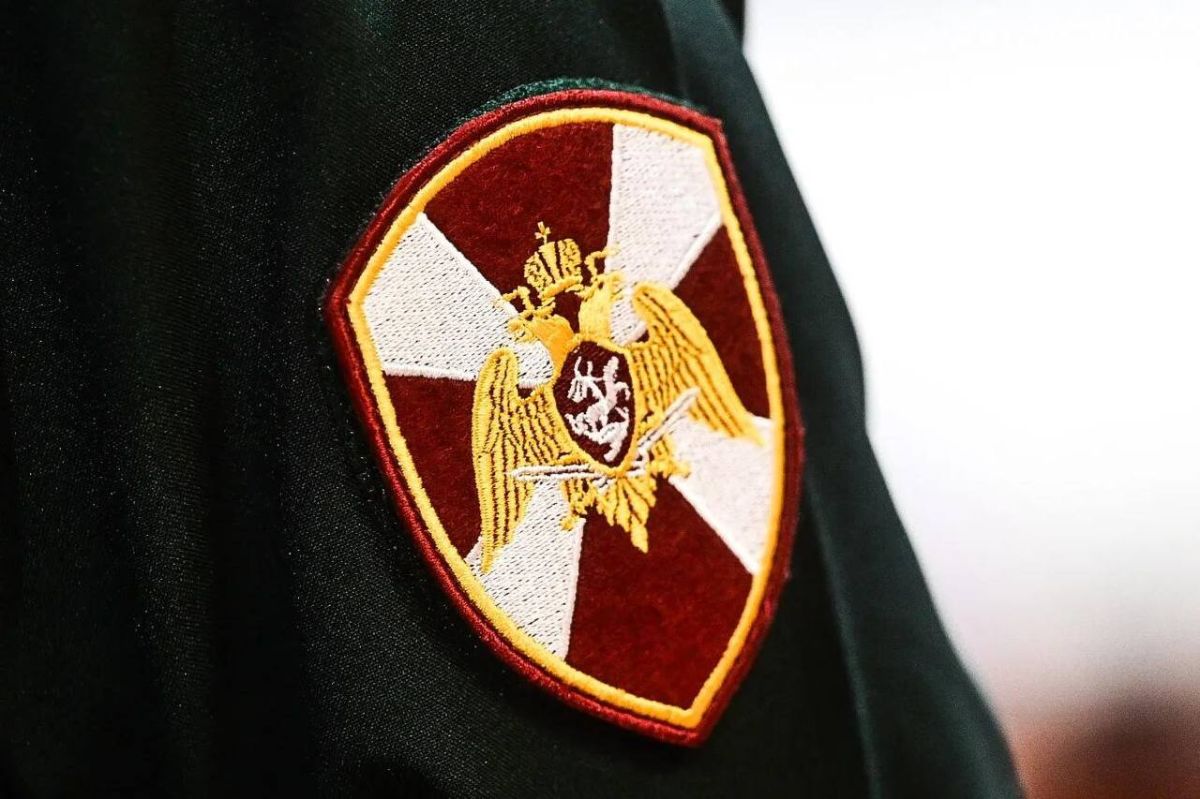 Помощник командующего Уральским ордена Жукова округом Росгвардии по взаимодействию со СМИ Павел Бакланов прибыл в Тюмень с рабочим визитом Помощник командующего Уральским ордена Жукова округом Росгвардии по взаимодействию со СМИ Павел Бакланов прибыл в Тюмень с рабочим визитом