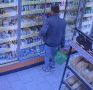 В полицию города Тюмени поступило сообщение о хищении товаров из сетевого магазина, расположенного по улице Ставропольской