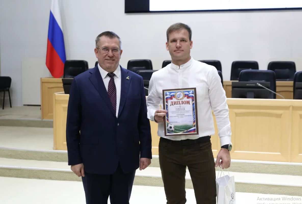 С наступающим, машиностроители! С наступающим, машиностроители!