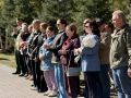 10 новых елей появились на Площади Памяти в Тюмени