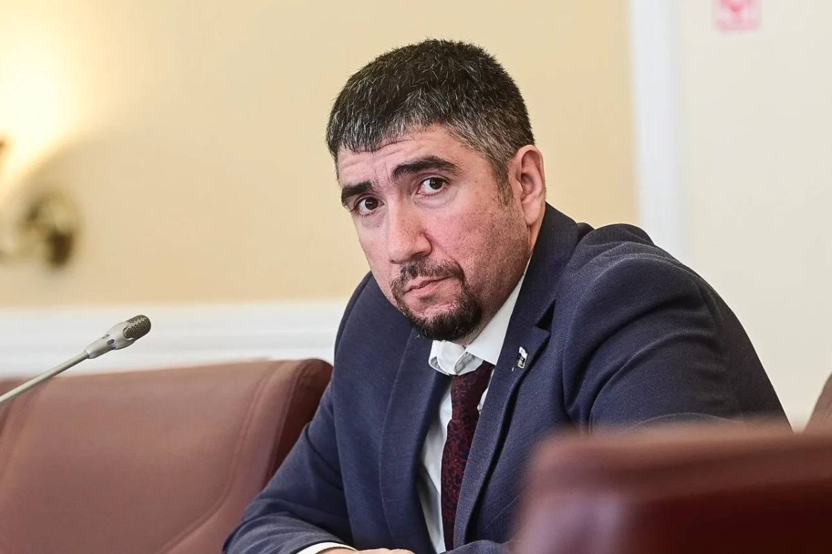 Мандаты депутатов Тюменской областной думы восьмого созыва вручили кандидатам по единому избирательному округу 28 сентября Мандаты депутатов Тюменской областной думы восьмого созыва вручили кандидатам по единому избирательному округу 28 сентября