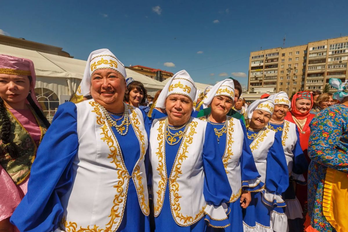 Максим Афанасьев: Уважаемые представители старшего поколения Тюмени! Максим Афанасьев: Уважаемые представители старшего поколения Тюмени!