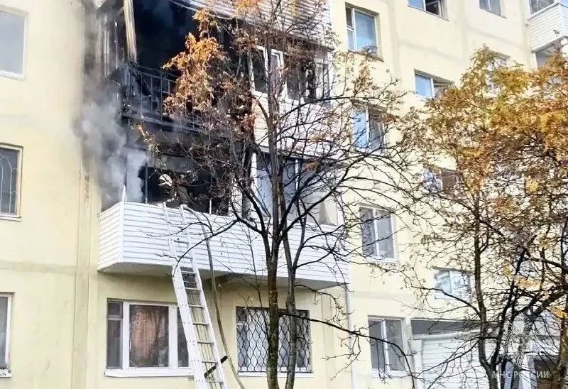 Пожар произошел в тобольской многоэтажке