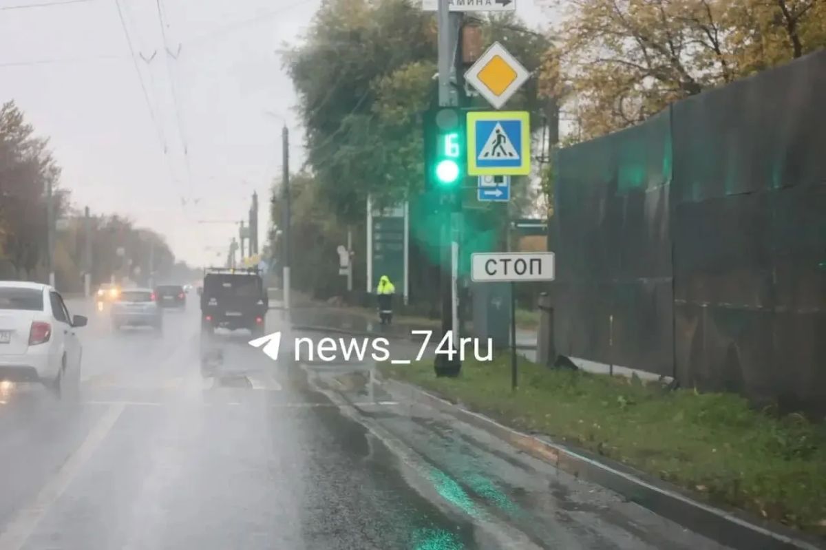 В Челябинске ждут Владимира Путина: как итог — на заправках бензина «сколько душе угодно», город убирают от мусора В Челябинске ждут Владимира Путина: как итог — на заправках бензина «сколько душе угодно», город убирают от мусора