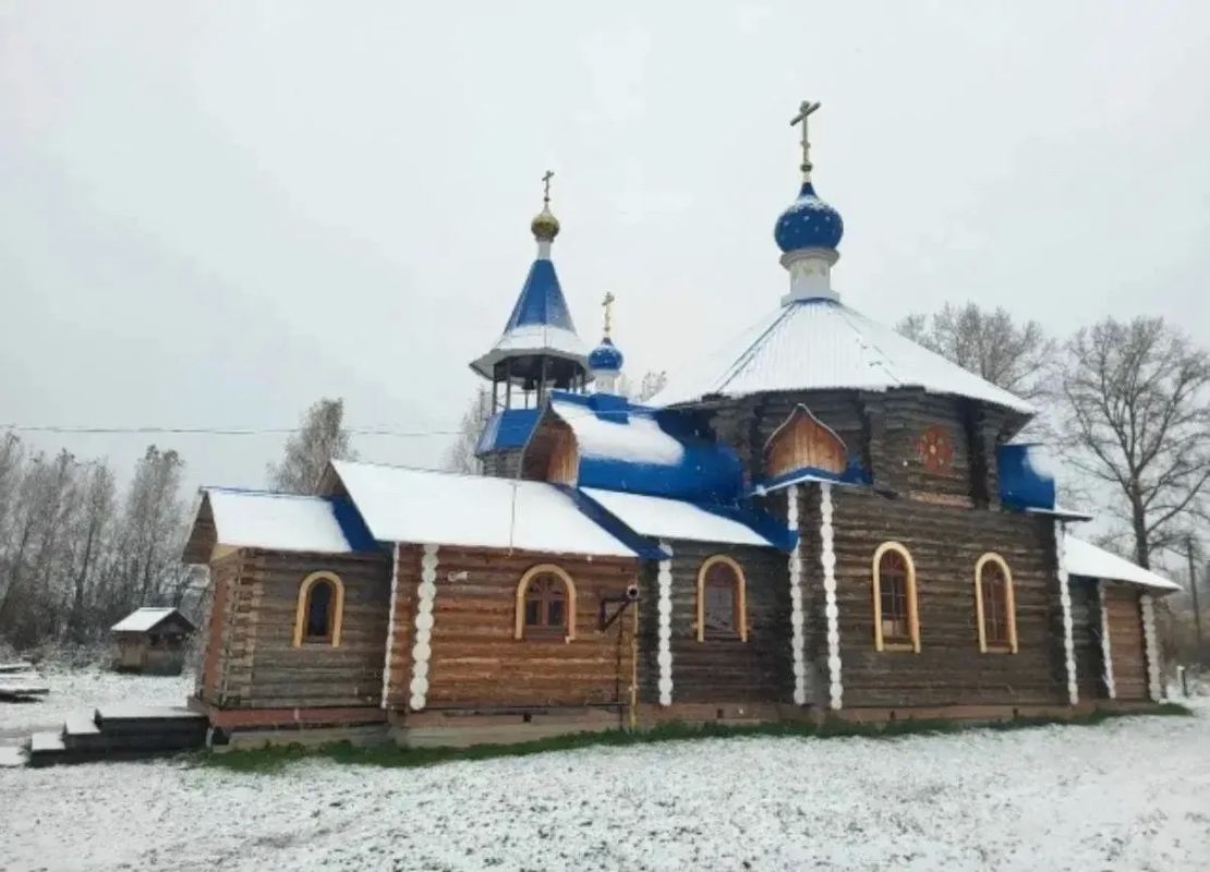 Соседи уже во снегу, а Тюмень — на подходе: первый снег добрался до Перми и Екатеринбурга Соседи уже во снегу, а Тюмень — на подходе: первый снег добрался до Перми и Екатеринбурга