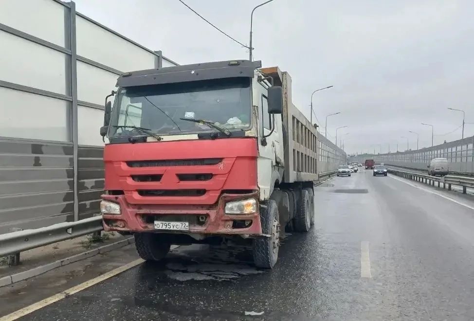 Тюменская прокуратура взяла на контроль смертельную аварию на трассе Тюмень — Омск Тюменская прокуратура взяла на контроль смертельную аварию на трассе Тюмень — Омск