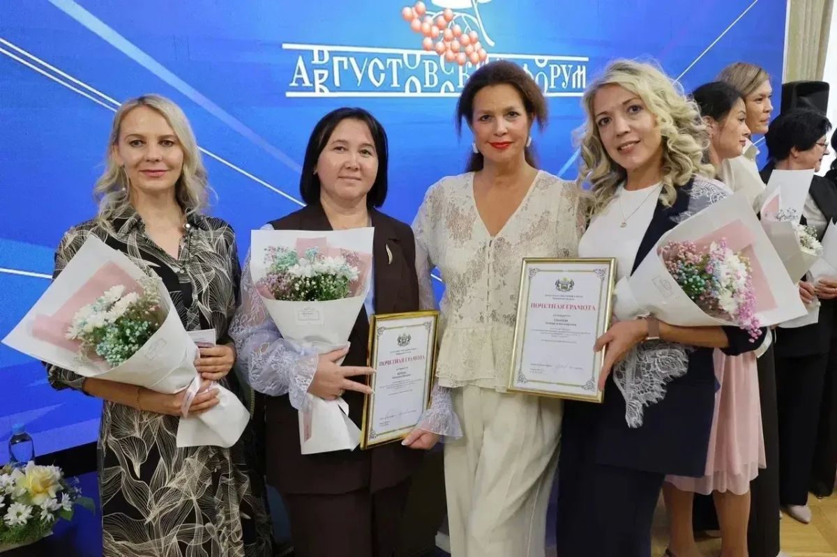 Дорогие наши учителя, наставники, ветераны педагогического труда! Сердечно поздравляю вас с Днём учителя! Дорогие наши учителя, наставники, ветераны педагогического труда! Сердечно поздравляю вас с Днём учителя!