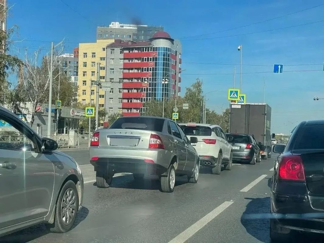 Алиса. «Не опущена, а возвышена»: опасный тренд в автотюнинге Алиса. «Не опущена, а возвышена»: опасный тренд в автотюнинге