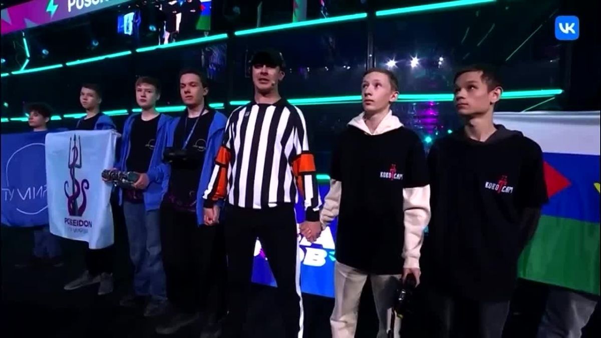 Тюменские школьники победили в первом раунде международного чемпионата по робототехнике