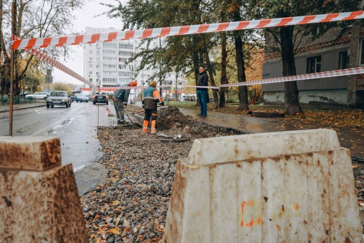 В Тюмени решают вопросы благоустройства по обращениям жителей В Тюмени решают вопросы благоустройства по обращениям жителей