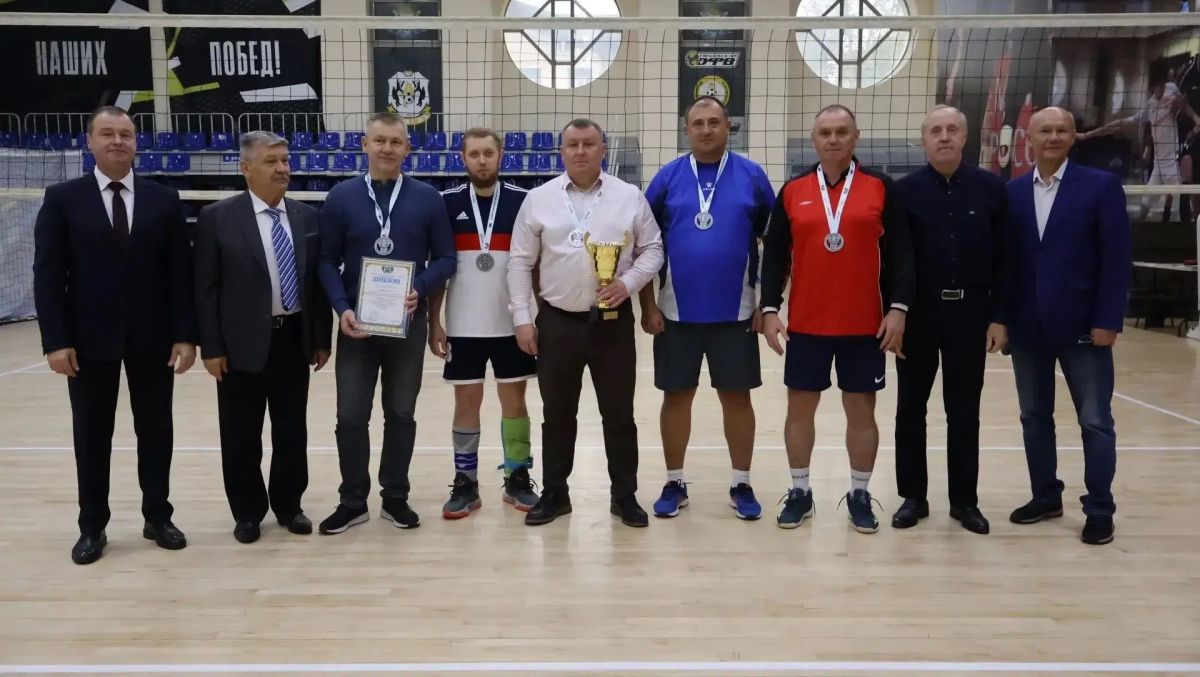В спортивном комплексе «Центральный» завершился турнир по волейболу в рамках XXIV Спартакиады исполнительных и законодательных органов государственной власти Тюменской области и иных государственных органов Тюменской области... В спортивном комплексе «Центральный» завершился турнир по волейболу в рамках XXIV Спартакиады исполнительных и законодательных органов государственной власти Тюменской области и иных государственных органов Тюменской области...
