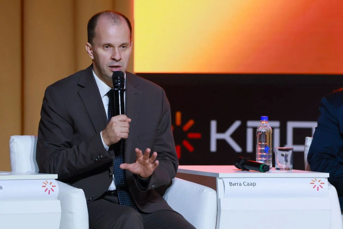 На главной панельной дискуссии IV Международного форума креативных предпринимателей «КПД»выступил глава Тюмени Максим Афанасьев На главной панельной дискуссии IV Международного форума креативных предпринимателей «КПД»выступил глава Тюмени Максим Афанасьев