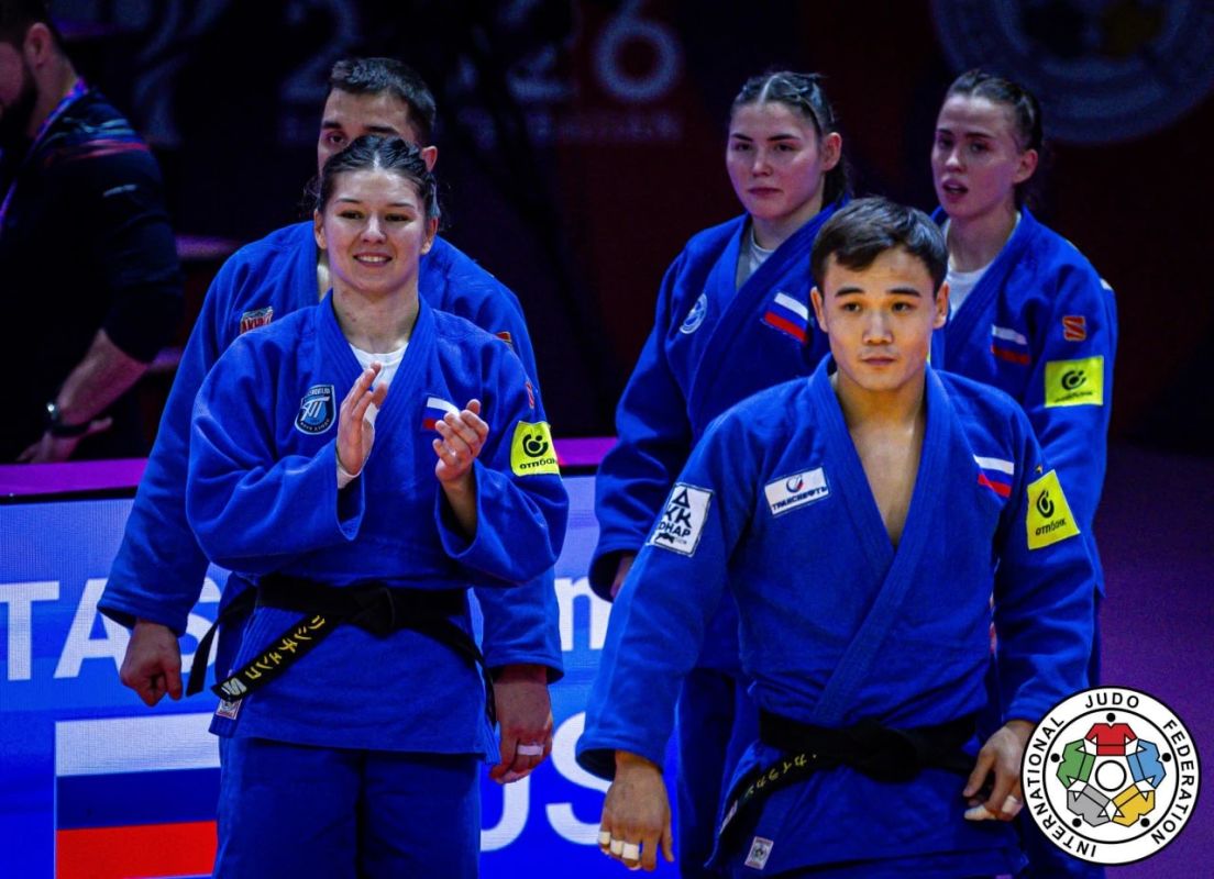 Тюменский дзюдоист завоевал серебро чемпионата мира в составе сборной России Тюменский дзюдоист завоевал серебро чемпионата мира в составе сборной России