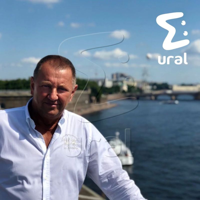 Тесть Рустама Галямова на "Гелике" протащил автоинспектора по асфальту, чтобы не показывать ему водительские права