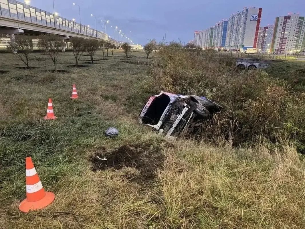 Водитель каршеринга сбежал после аварии на трассе Тюмень — Боровский — Богандинский Водитель каршеринга сбежал после аварии на трассе Тюмень — Боровский — Богандинский
