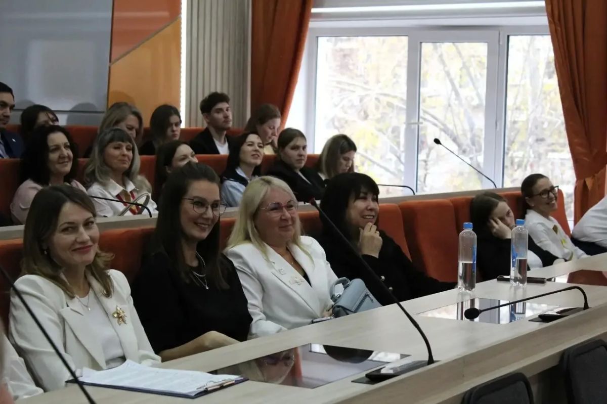 В Тюмени обсудят новые стратегии воспитания в системе среднего профессионального образования В Тюмени обсудят новые стратегии воспитания в системе среднего профессионального образования