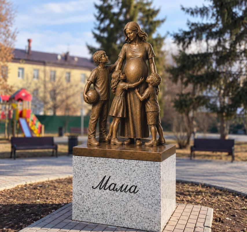 В Тюмени появится новая скульптура «Мама»