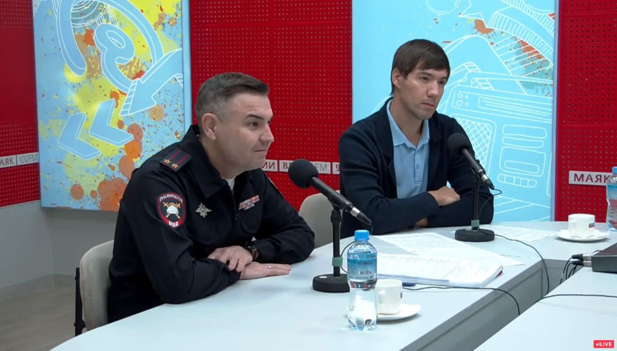 В эфире радио Вести FM — программа по безопасности дорожного движения "Дорога домой"