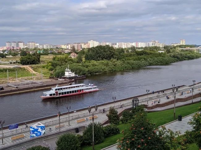 Уровень Туры в Тюмени за сутки с 21 на 22 октября 2026 года увеличился еще на 6 сантиметров, достигнув в итоге отметки в 546 сантиметров
