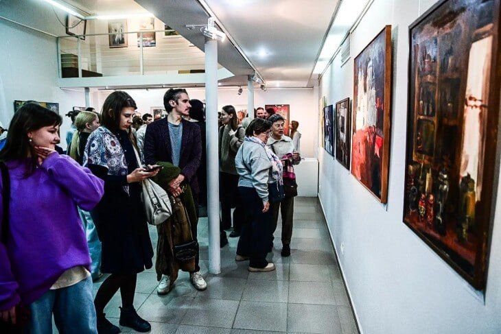 В Тюмени открылась выставка молодых художников В Тюмени открылась выставка молодых художников